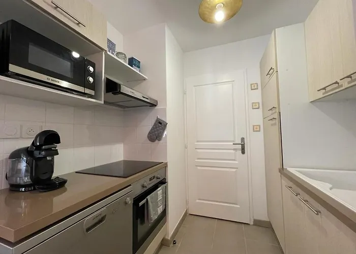 T2 Centre Avec Balcon, 4 Couchages - Fr-1-474-286